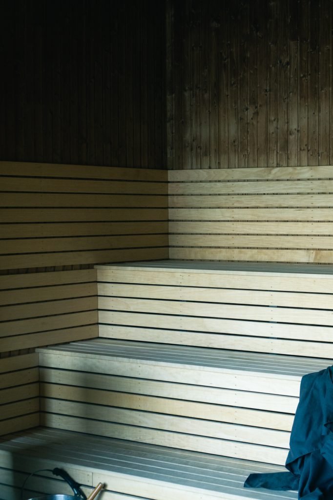 Binnenin de Soria Moria sauna