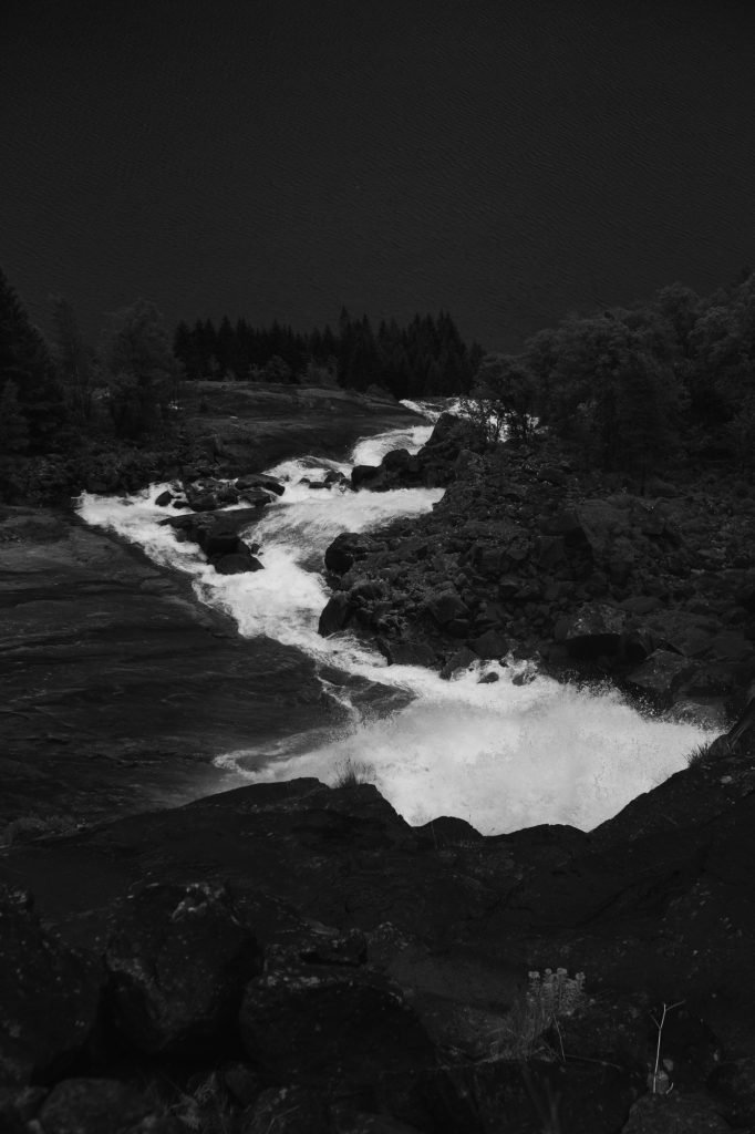 Strandsfossen waterval