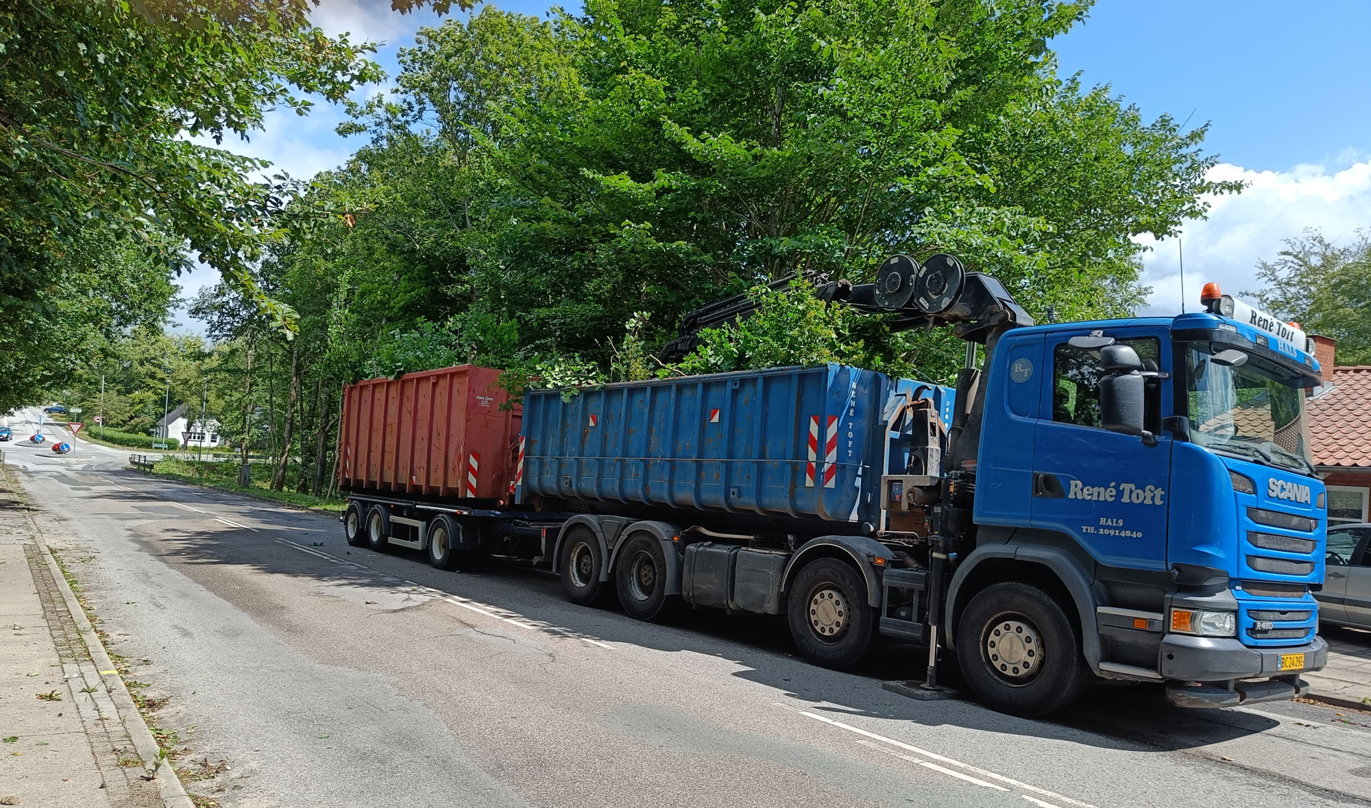 stort udvalg af materialer på vores skovl selv plads