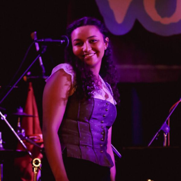 VoiGams_Ueber_Uns_Cropped_Anna