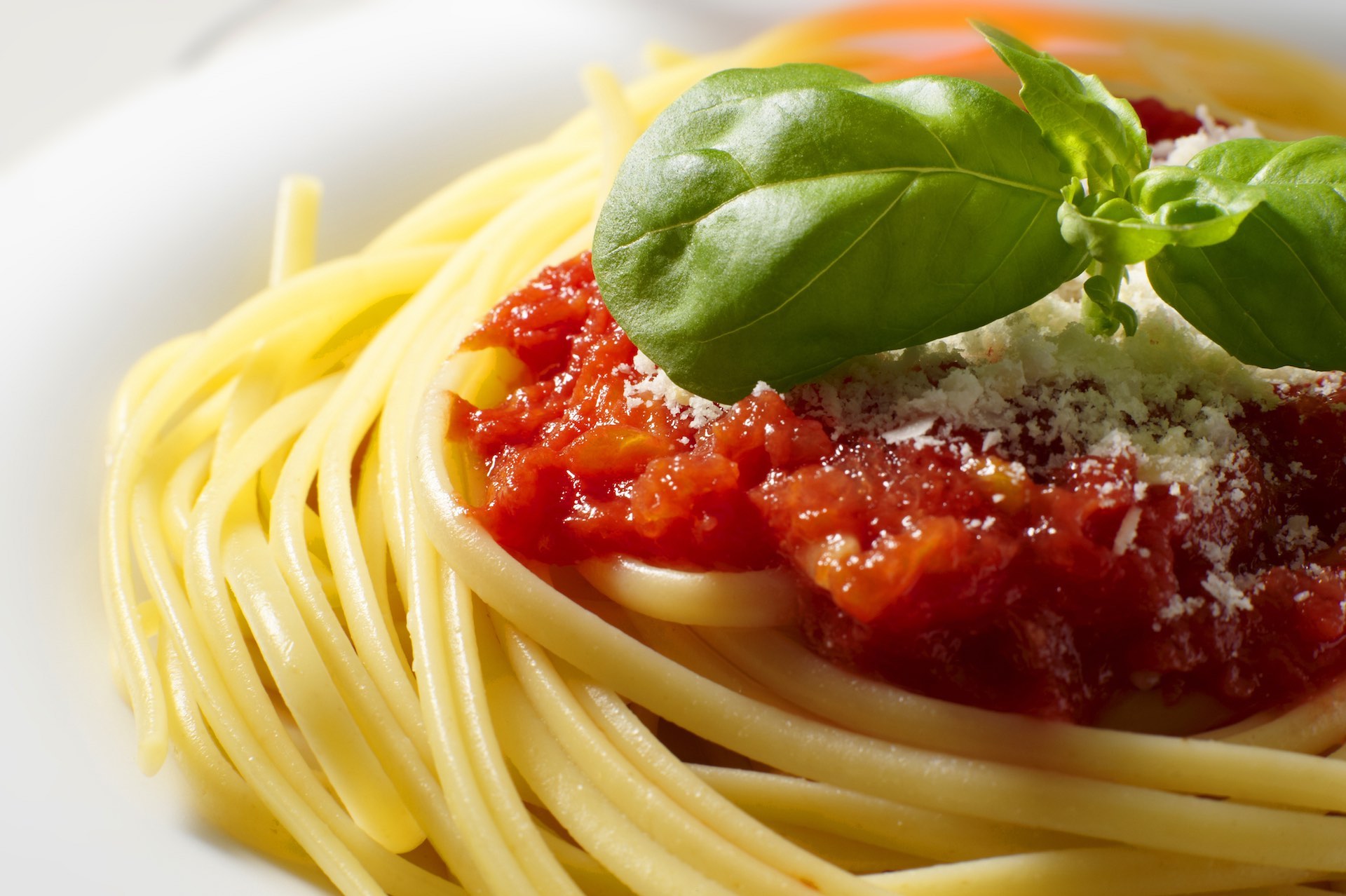 Соус неаполитано. Спагетти неаполитано. Паста неаполитано. Паста с соусом неаполитано. Спагетти в томатном соусе.