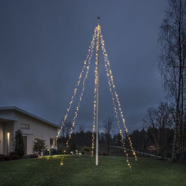 Udendørs julebelysning juletræd flag