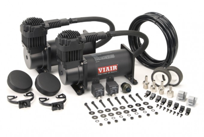 Luftfjädring Viair Stealth Black Dual 485C kompressor (100% Duty 200PSI) www.vwdelar.se