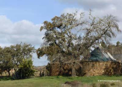 Traditionele herdershut Algarve, opslag hooi en stro