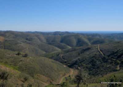 Panorama vanaf de Alcaria do Cume, start van de wandeling