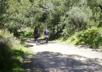 Wandelaars op wandeling Curral da Pedra