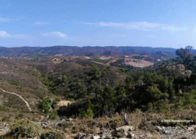 Panoramisch uitzicht over de heuvels op wandeling SBA PR5