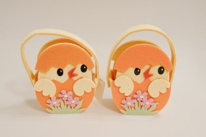 Set van 2 vilten paasmandjes 'Kuiken'