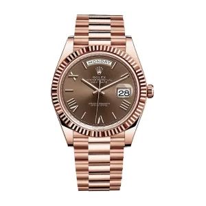 Replica-Rolex-Day-Date-Rose-Gold-Roman