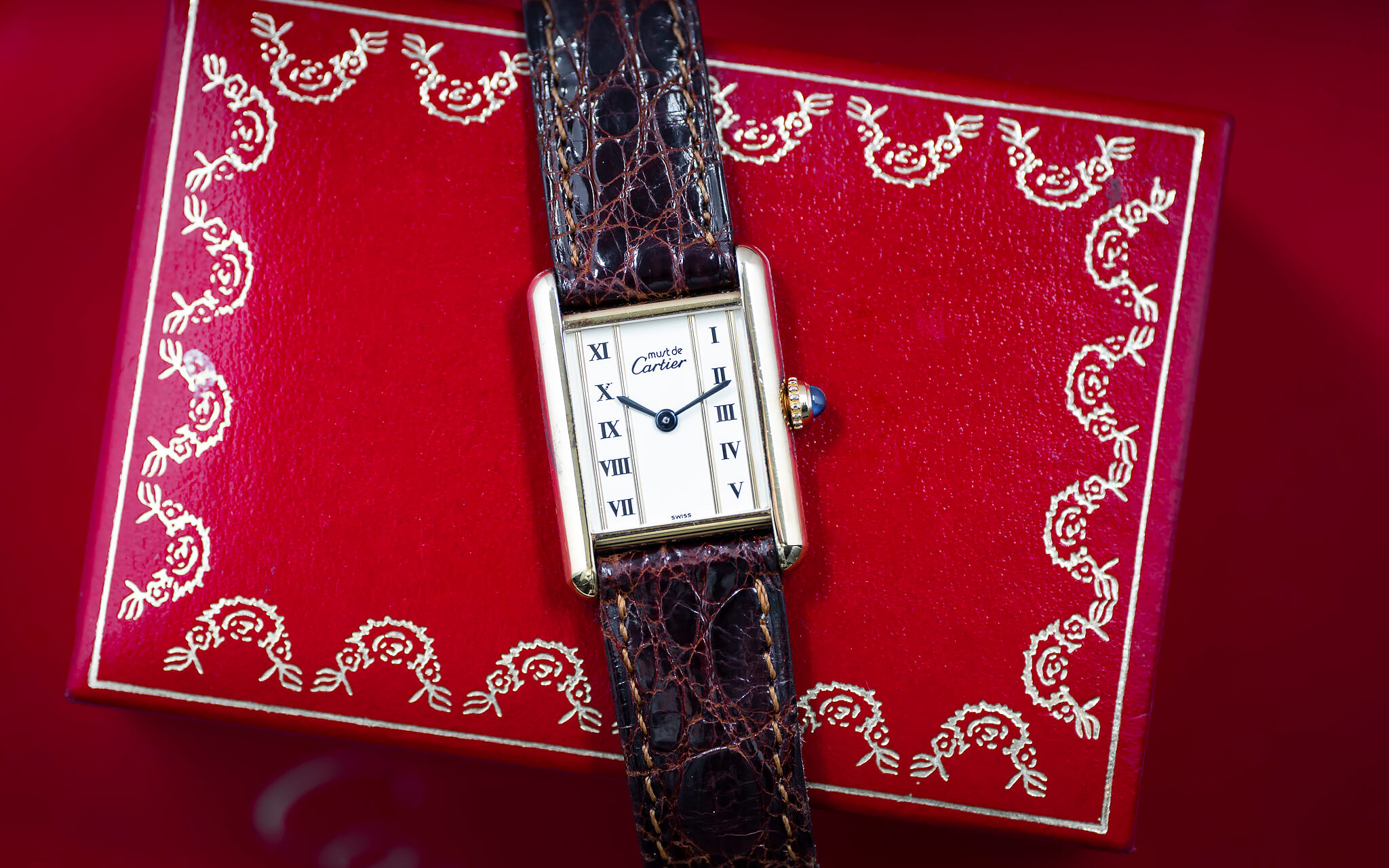 CARTIER TANK ‘ROMAN PILLAR’ DIAL