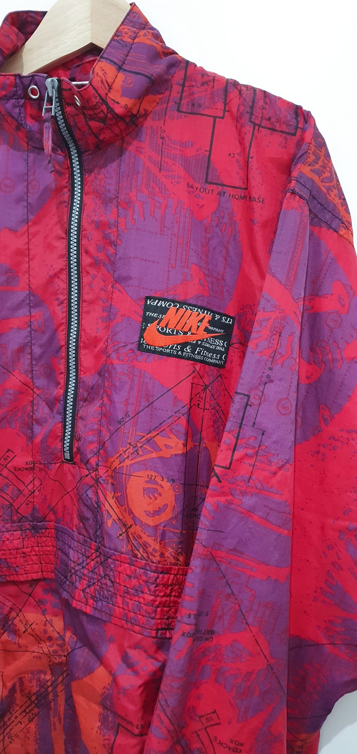 Canguro Nike 90´s Sport M – Wateke Vintage