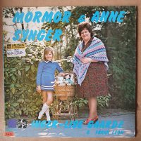 Inger-Lise Gaarde & Anne & Frank Leon – Mormor Og Anne Synger.