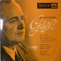 Beniamino Gigli – Operatic Arias Sung By Beniamino Gigli.