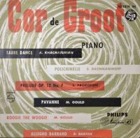 Cor De Groot – Piano.