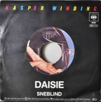 Kasper Winding – Daisie.