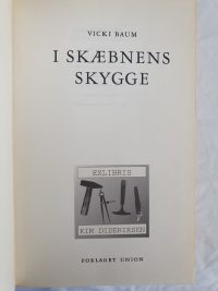 Vicki Baum – I skæbnens skygge.