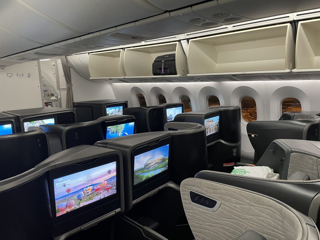 Business class cabin at Turkish Airlines Boeing 787 Dreamliner