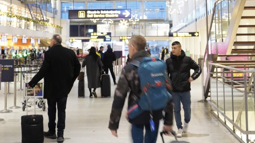 Solo traveler at Copenhagen airport