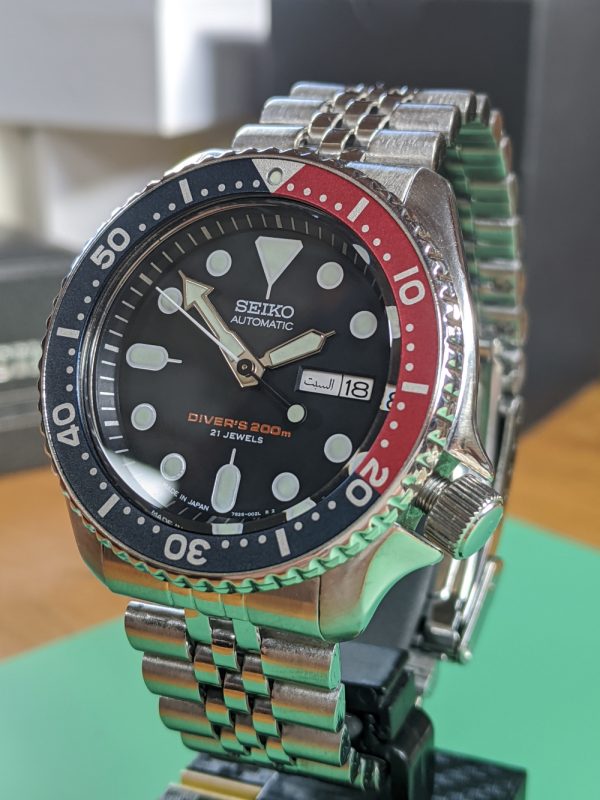 Refurbished Seiko SKX009J refurbished - wellingtime seiko mods and watch repairs