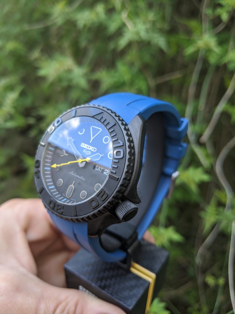 Seiko SRPD79 Black blue and Yellow mod. Custom ukraine zelenskyy Seiko watch Yellow and blue flag watch 