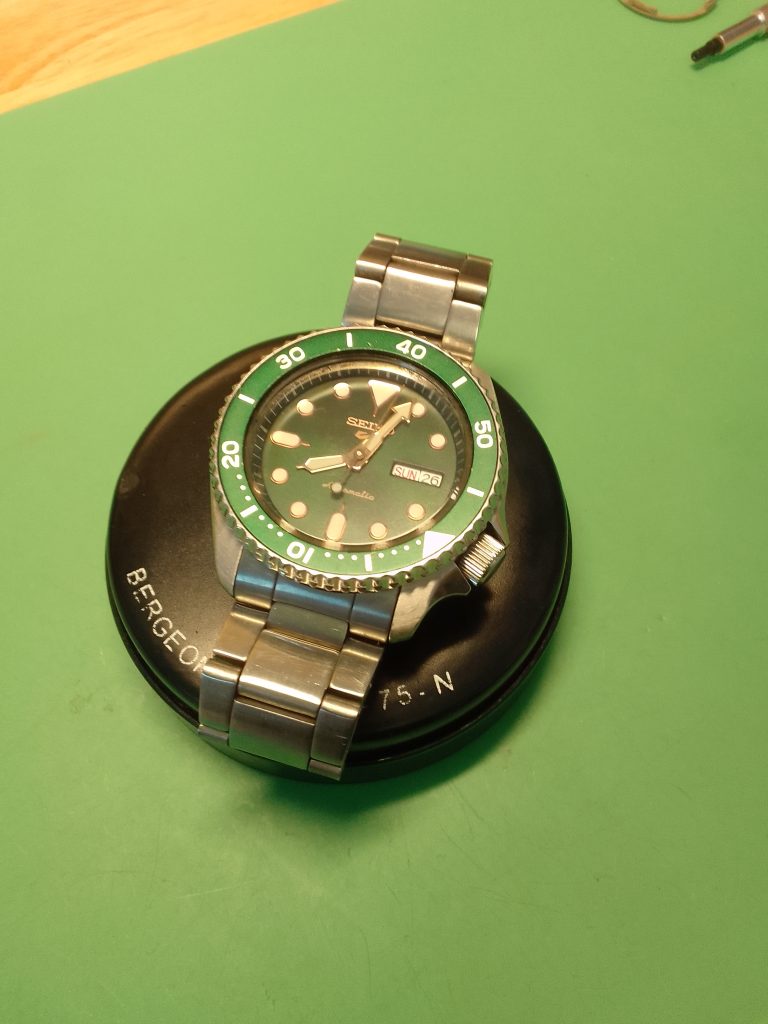 Commission a Seiko Mod- Wellingtime Professional Seiko Modifications and Repairs.