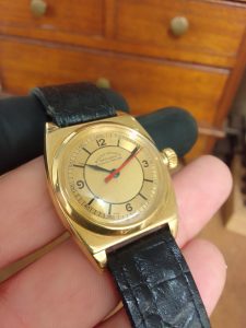 Watch Crystal Repair - 1930's rolex replacement acrylic crystal - Wellingtime watch crystal repairs 