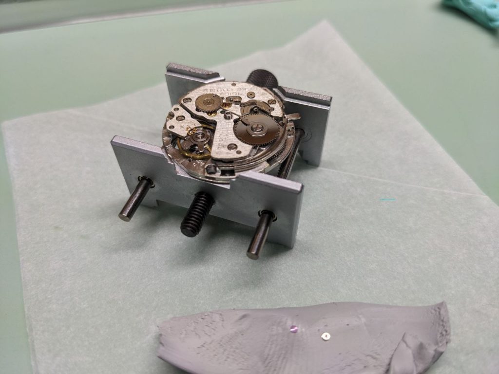Seiko 7018 Repair - assembly after cleaning and lubrication - only the rotor is missing