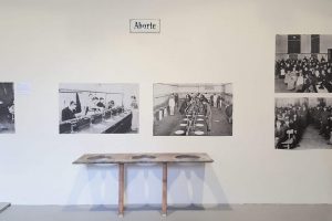 Werkhalle Wiesenburg Berlin - Exhibitions - Eine Mutter war...