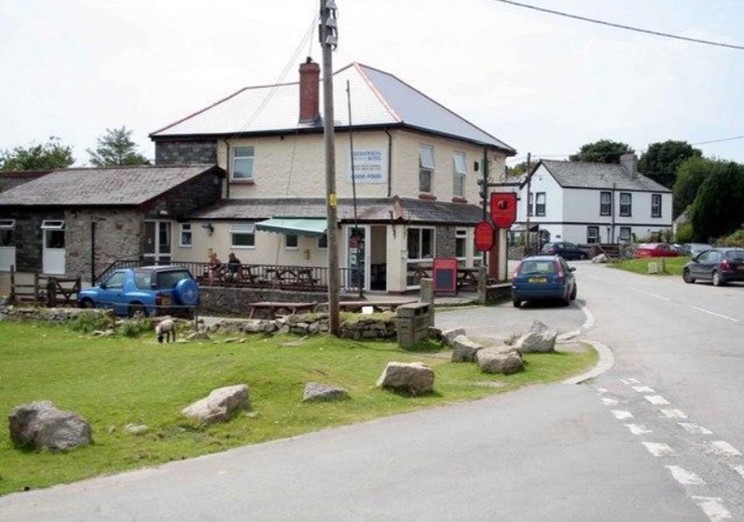 Cheesewring Pub Bodmin Moor