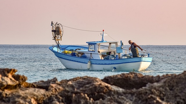 Fishing Boat Nr holiday let cornwall