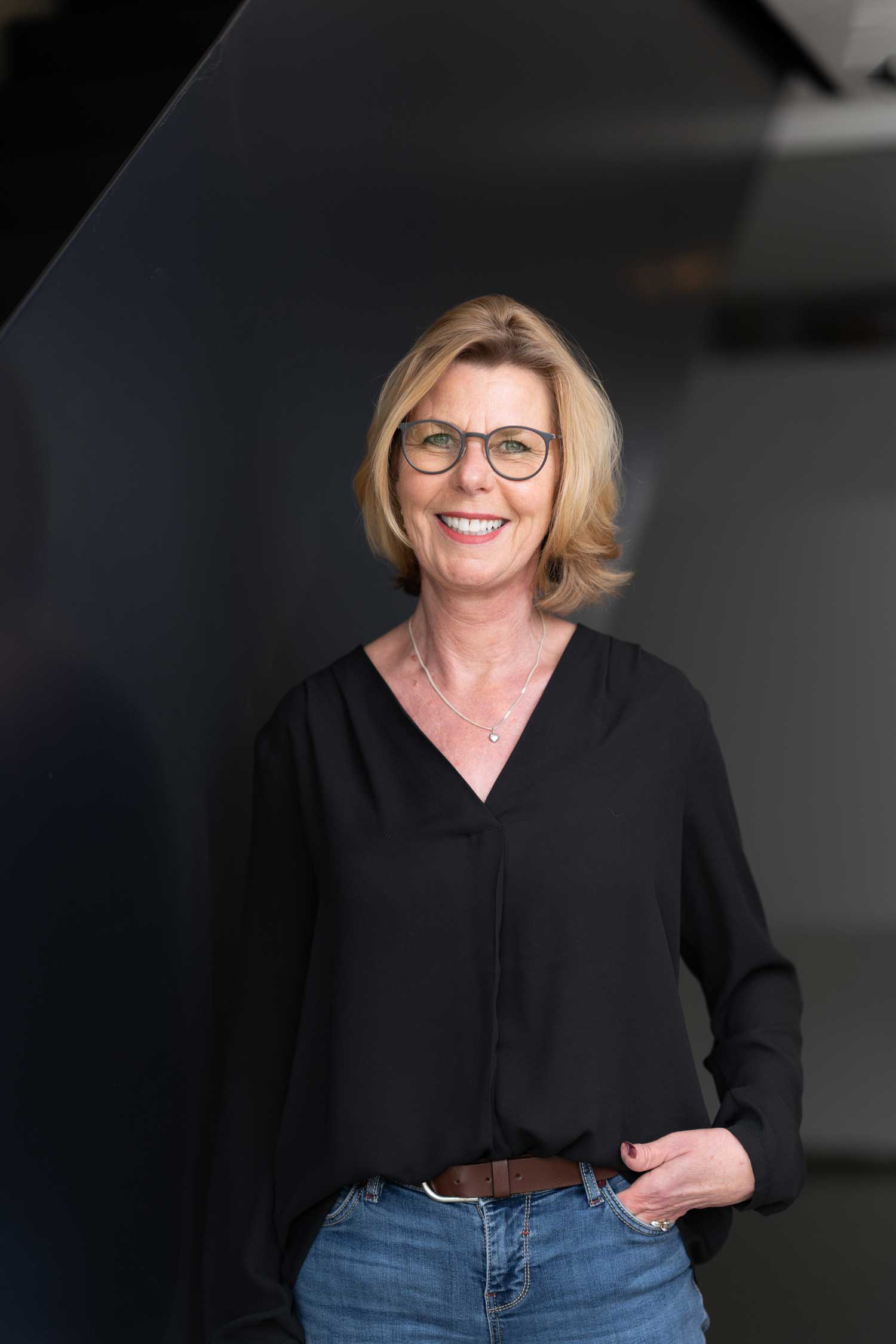 Zahnärztin Melanie Krämer – WHITE SPOT Krefeld
