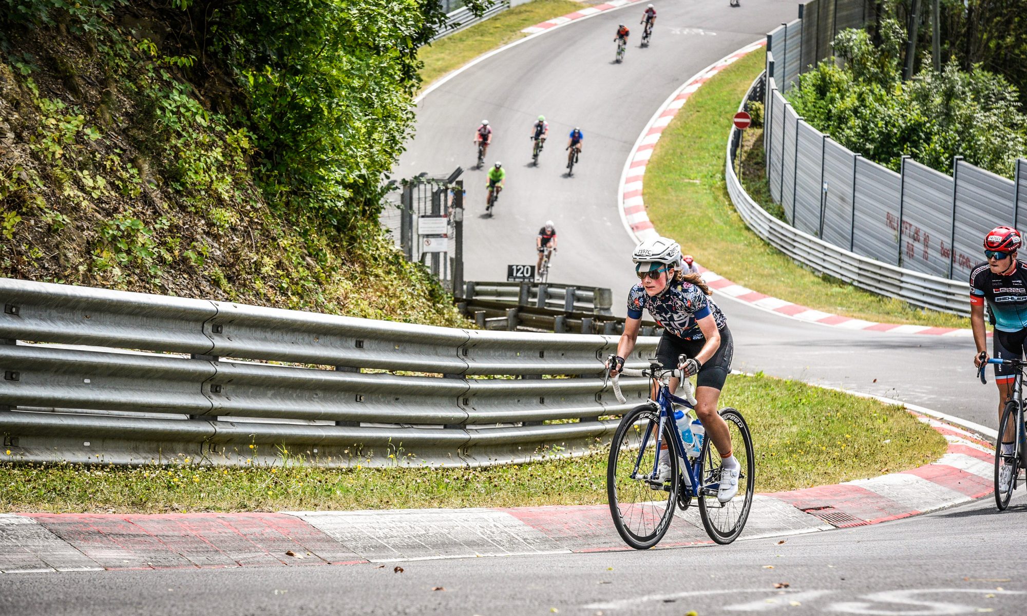Verleiden palm schrijven Rad am Ring 2018 – 75-Kilometer-Jedermannrennen – WhyWeCycle