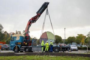 Plaatsing kunstwerk Noorderzon 27 oktober 2020 - Gino Fotografie