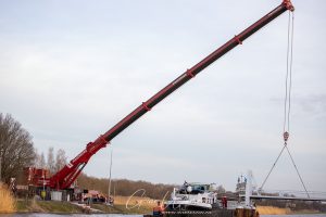 Plaatsing Enkeerdbrug Marsdijk 24 februari 2021 - Gino Wiemann