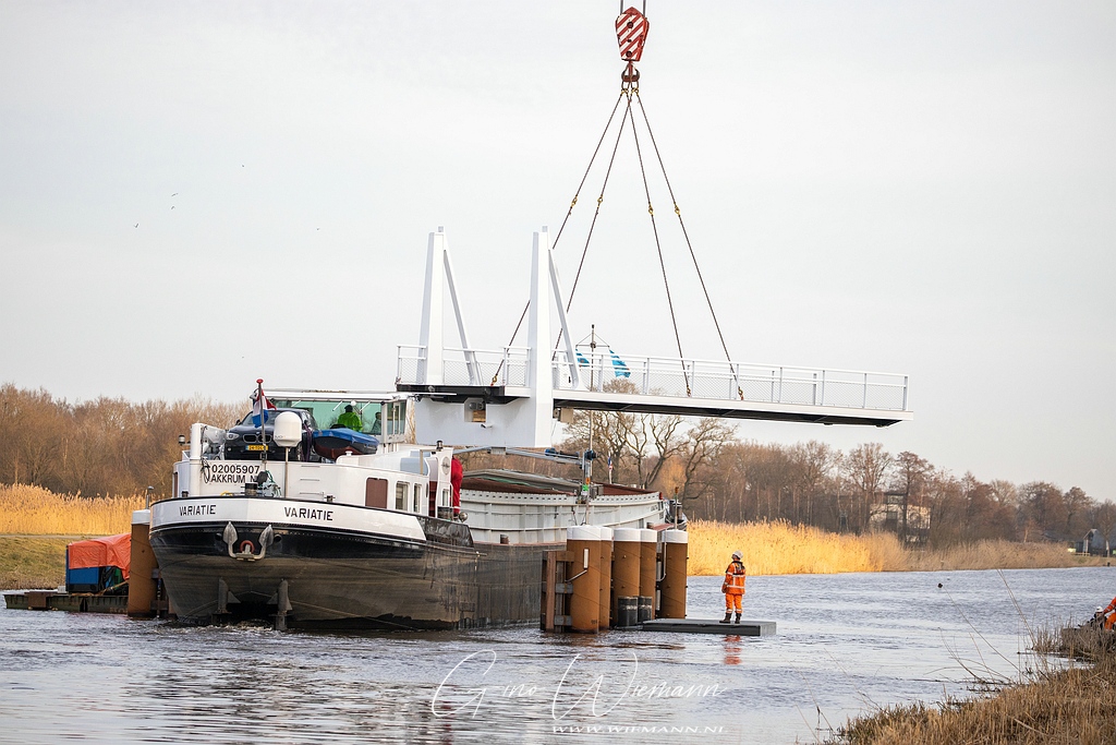 Plaatsing Enkeerdbrug Marsdijk 24 februari 2021 - Gino Wiemann