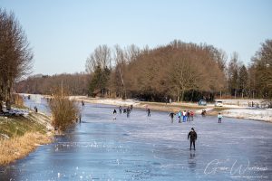 Schaatsen op het kanaal 13 februari 2021 Marsdijk Assen - Gino Wiemann