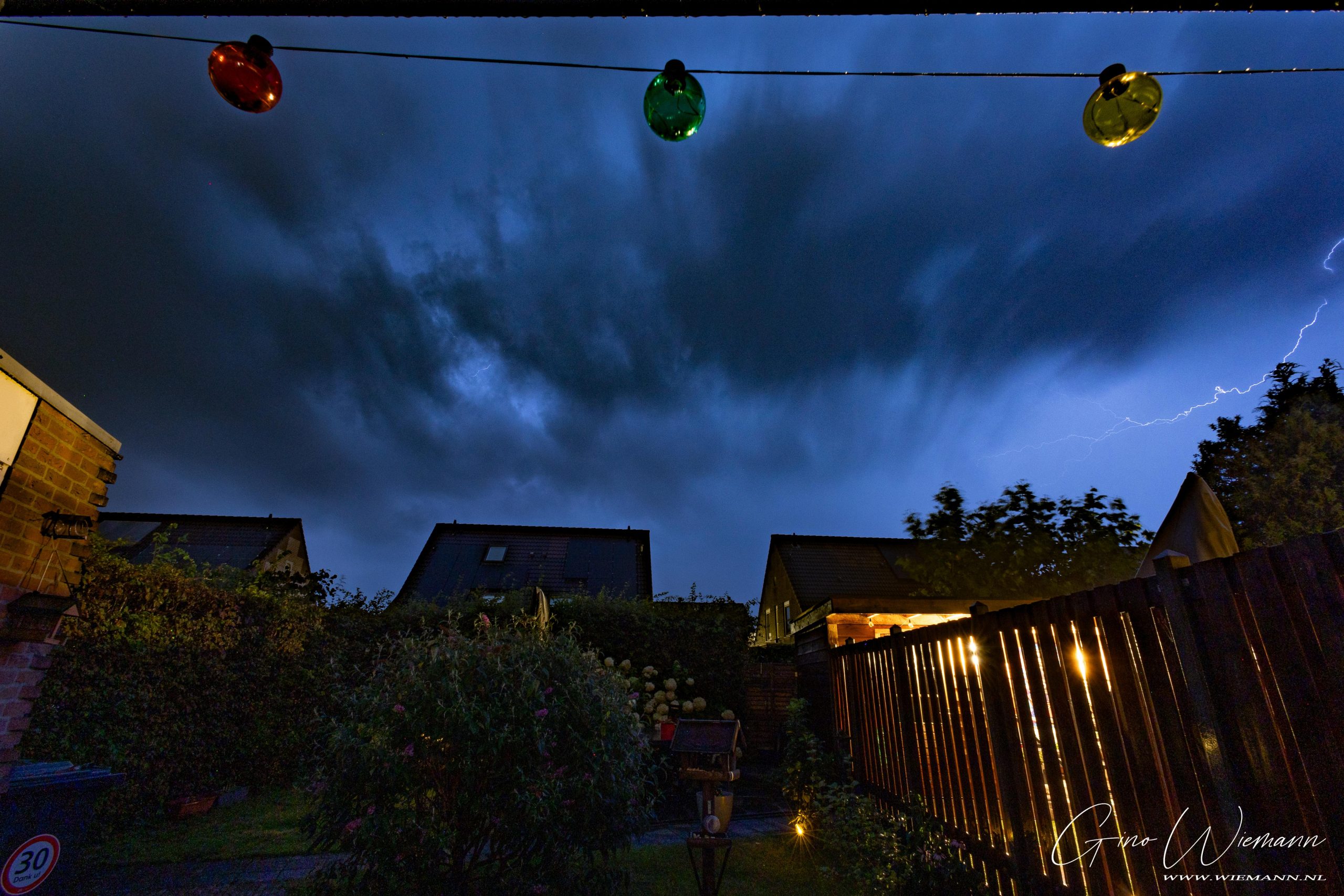 Onweer 2 september 2024 wijk Marsdijk - © Gino Wiemann