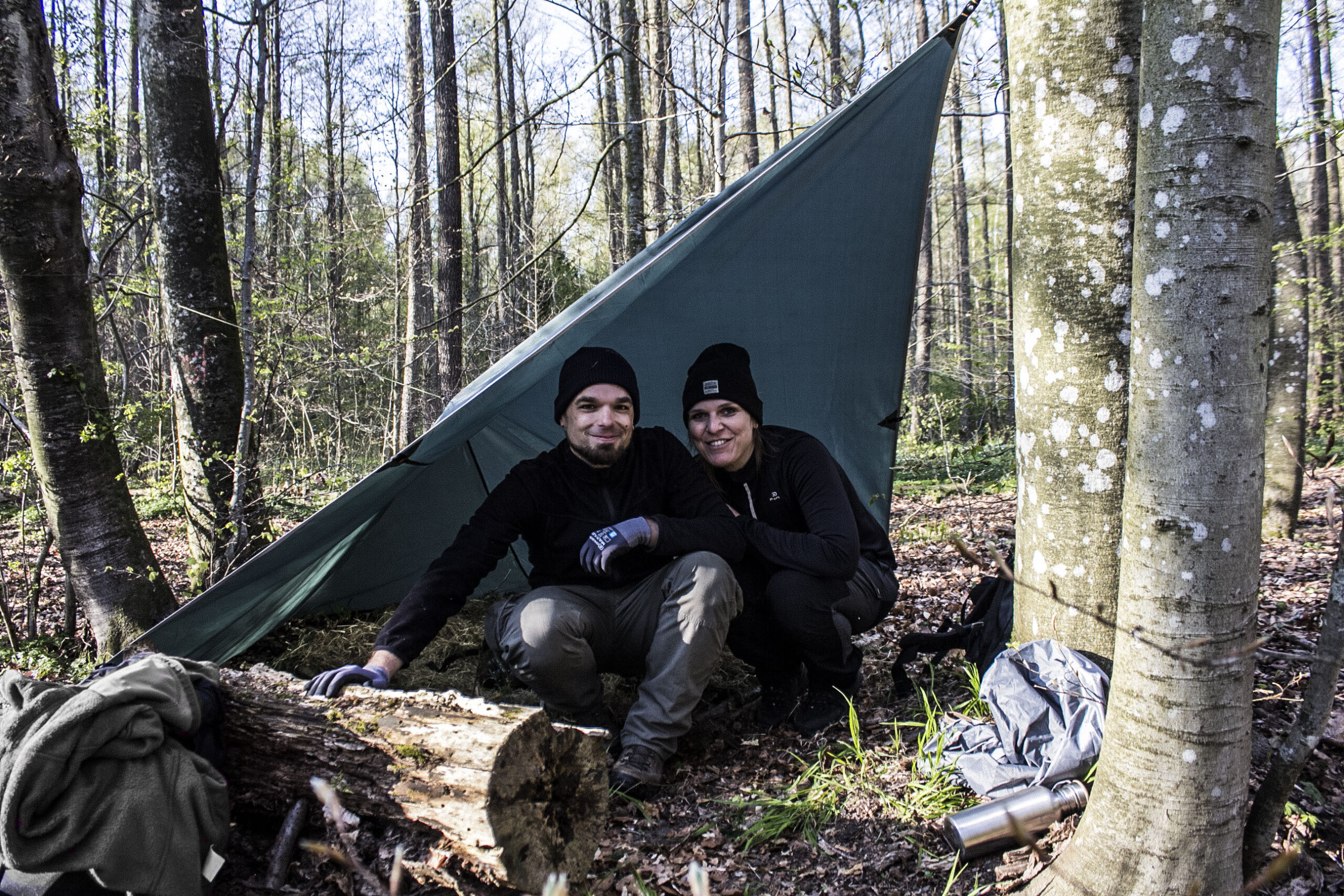 bushcraft yoga naturverbindung leave no trace überlebenstraining für einsteiger Rostock survival abenteuer feuer wild wandern camping wald natur mecklenburg vorpommern familie erwachsene kinder kindergeburtstag