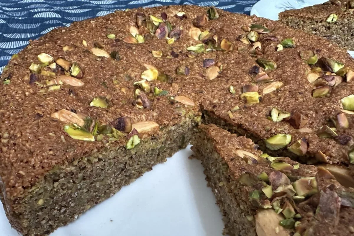 pistachio almond pie ©️ Nel Brouwer-van den Bergh