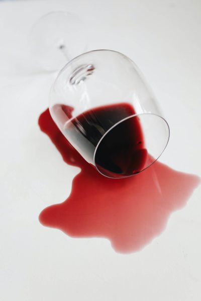 Wijn proeven en kleuren van de wijn