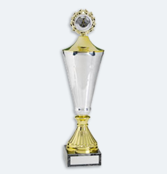 Hamburg - Pokal i guld med lock (22521)