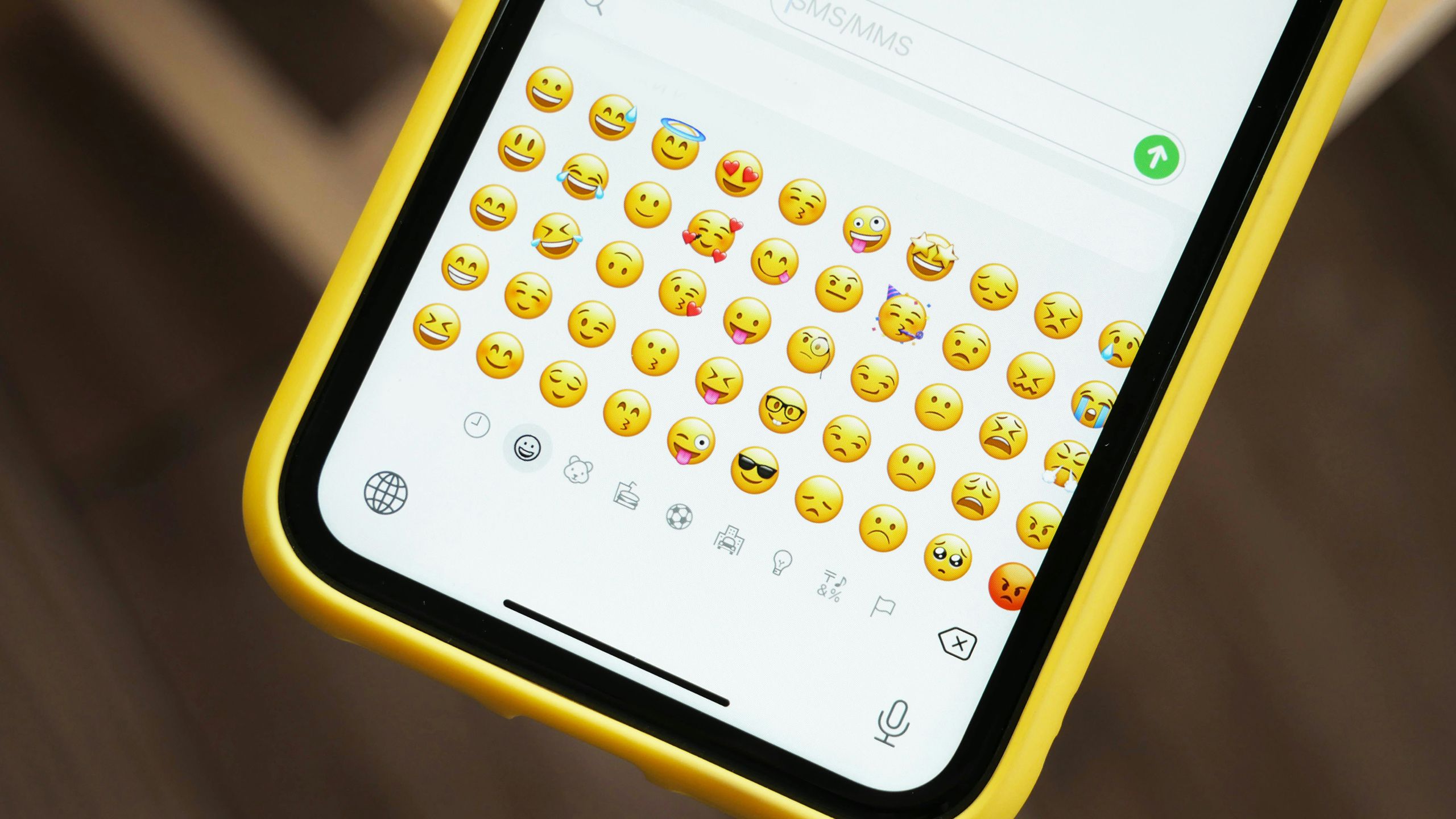 Apple emoji iMessage