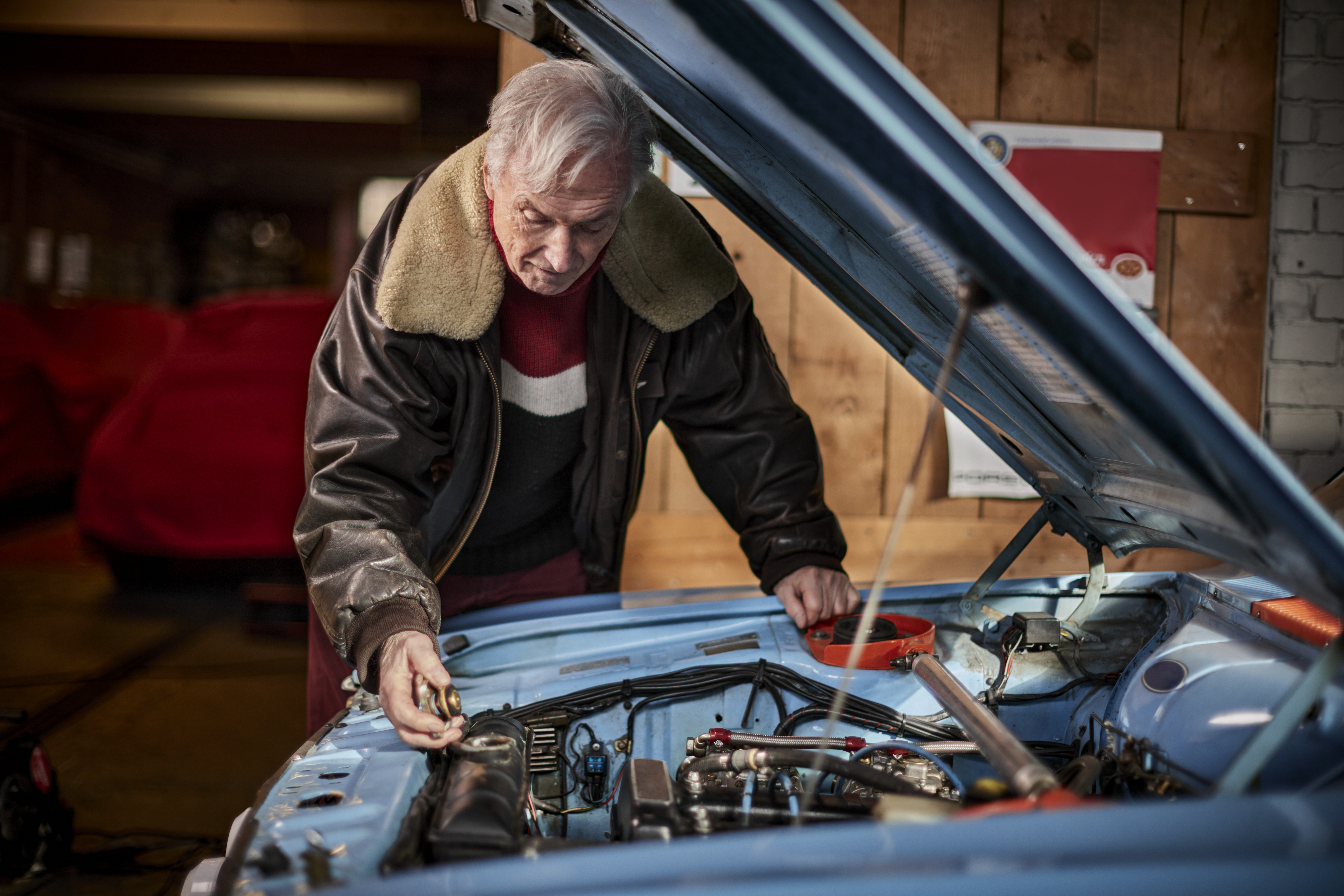 Learning from others can be a great way to get to know your vehicle better - and could be crucial before making any repairs or tweaks