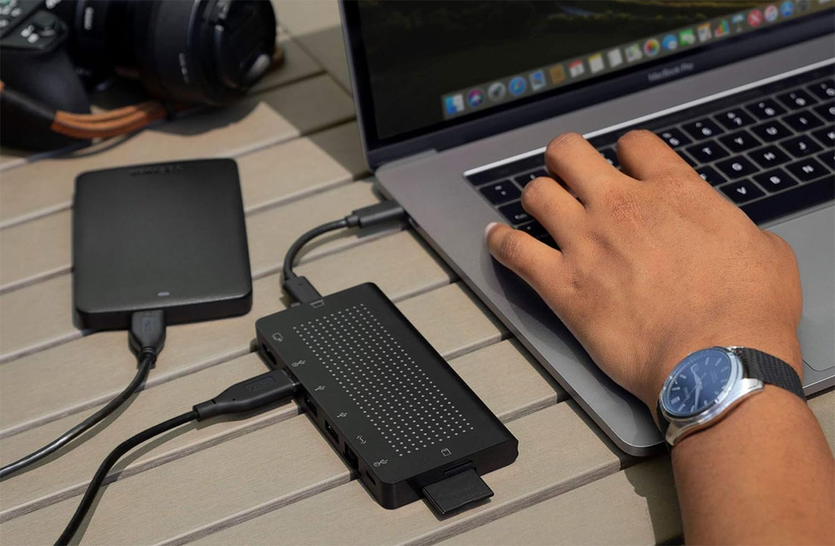 Twelve South StayGo USB-C Hub