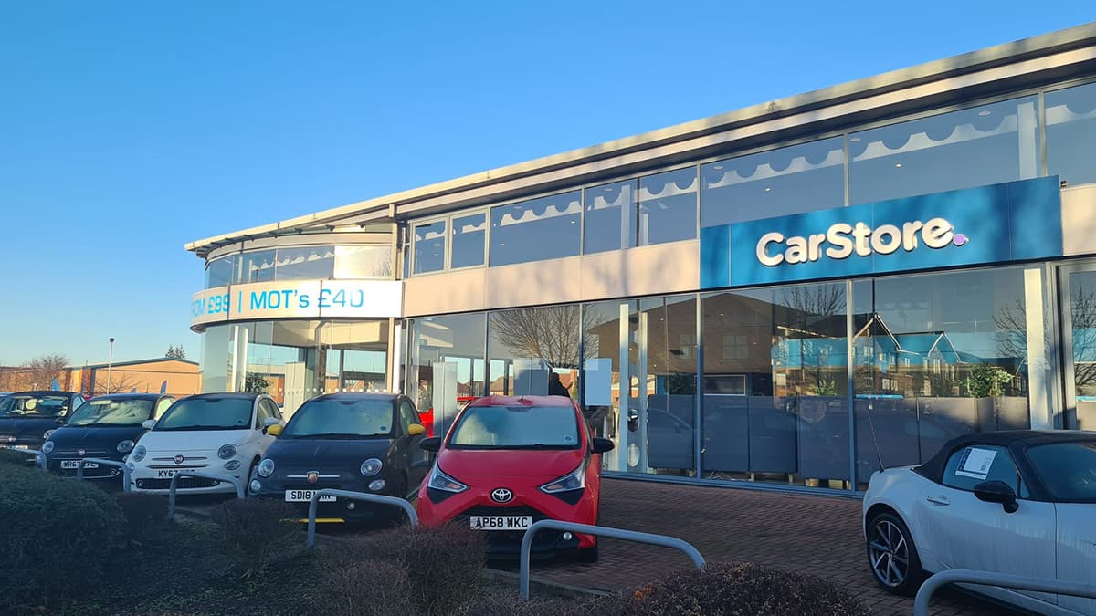 CarStore will see 16 of its sites closed