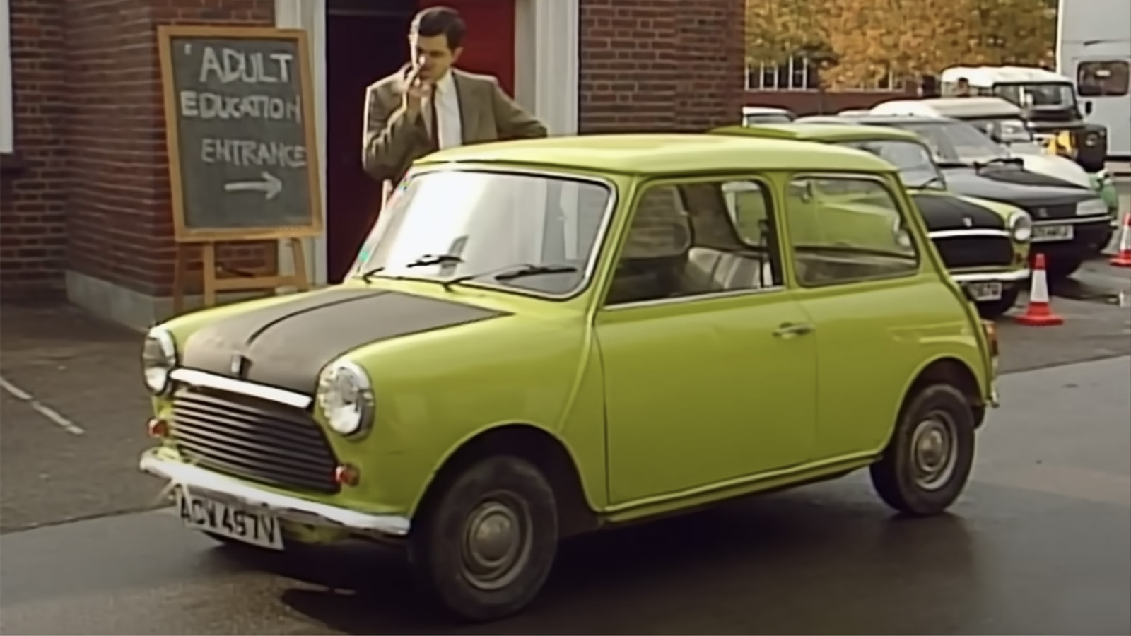 Leyland Mini 1000 – Mr Bean