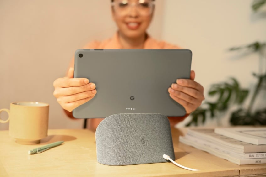 Google Releases A Dockless Pixel Tablet But It's Not Worth It 5