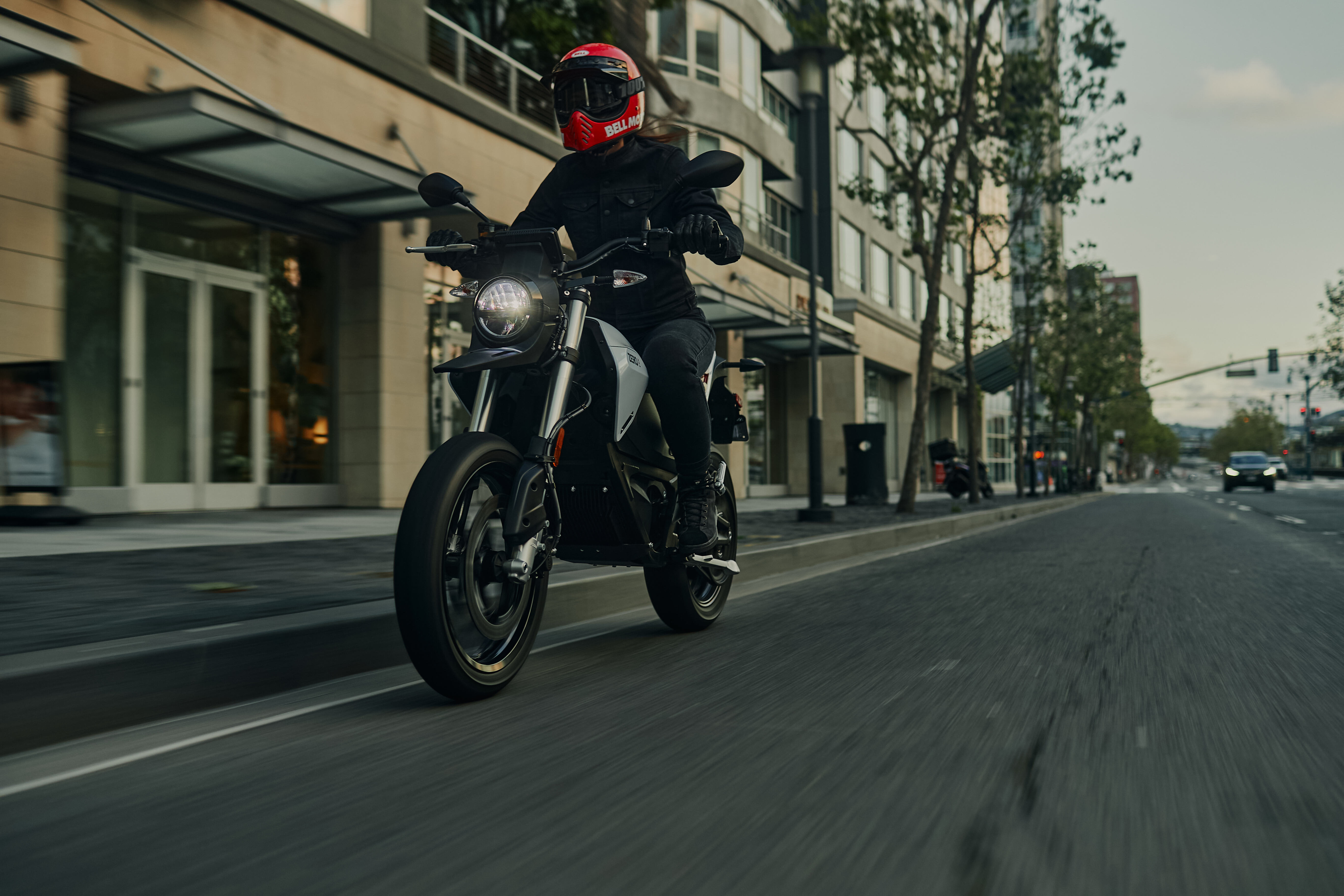 The Zero FXE is an all-electric biker's dream