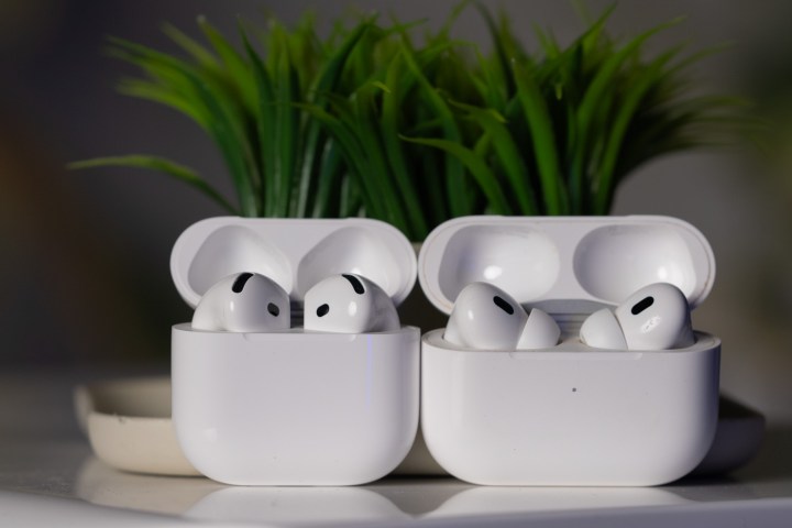 Apple AirPods 4 with ANC