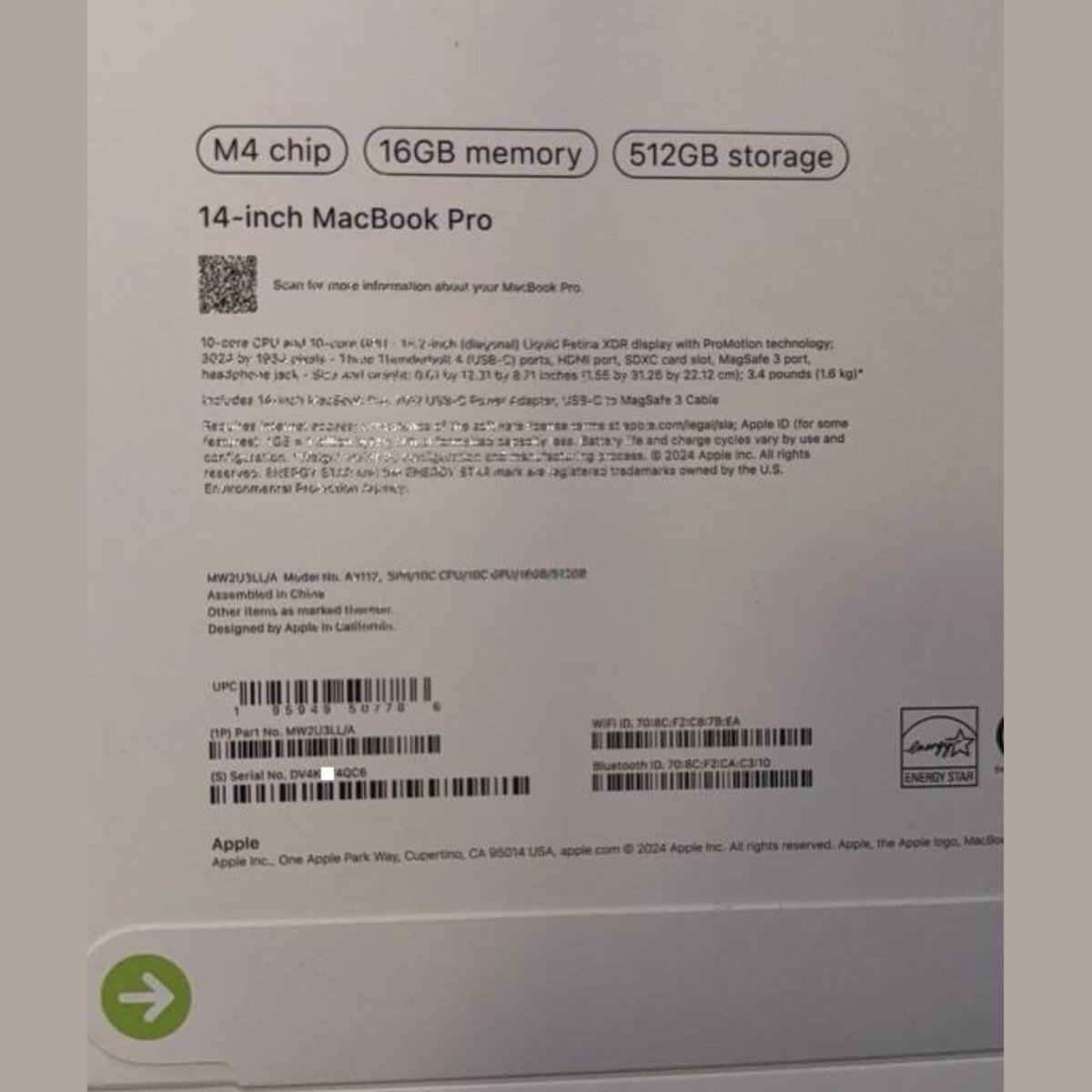 Images of the leaked MacBook Pro box